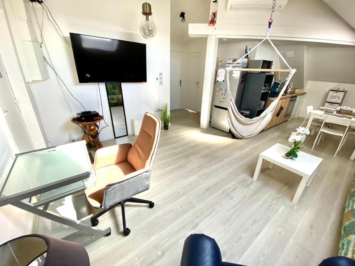 Appartement Vue Sur Les Etoiles Charleville-Mézières Dış mekan fotoğraf